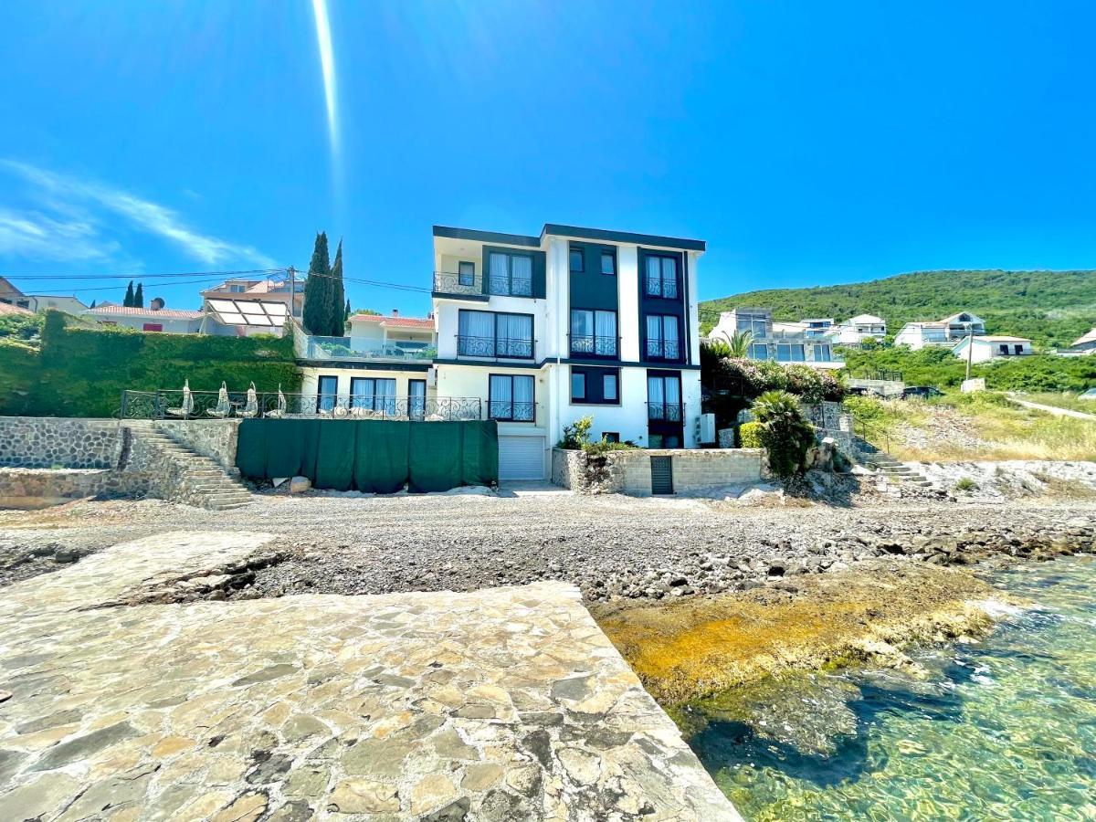 Beachfront Villa Pearl Of Adria Крашичі Екстер'єр фото