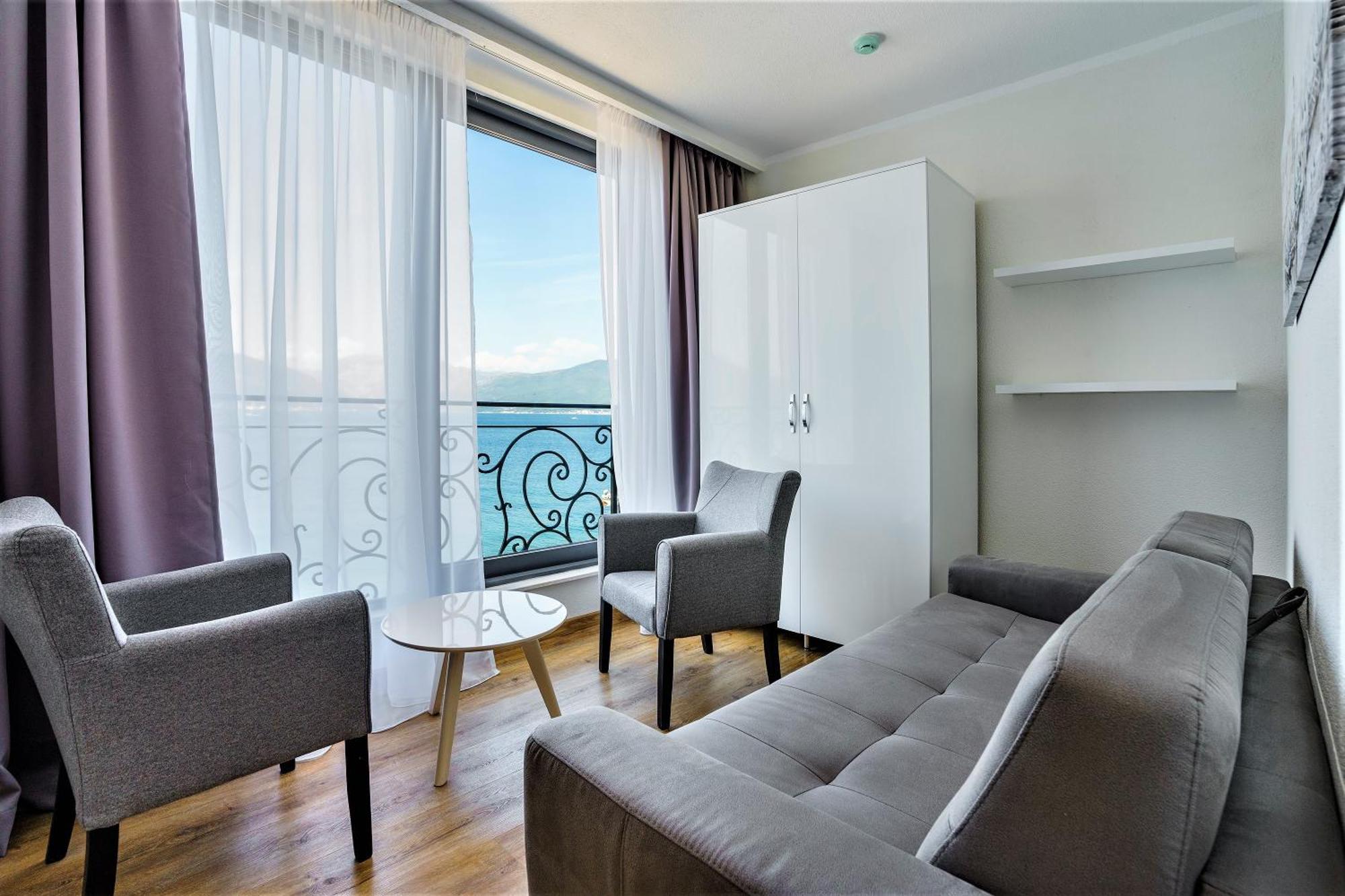 Beachfront Villa Pearl Of Adria Крашичі Екстер'єр фото